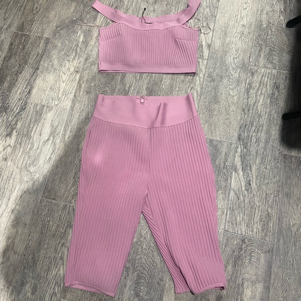 Rebdolls purple workout fit